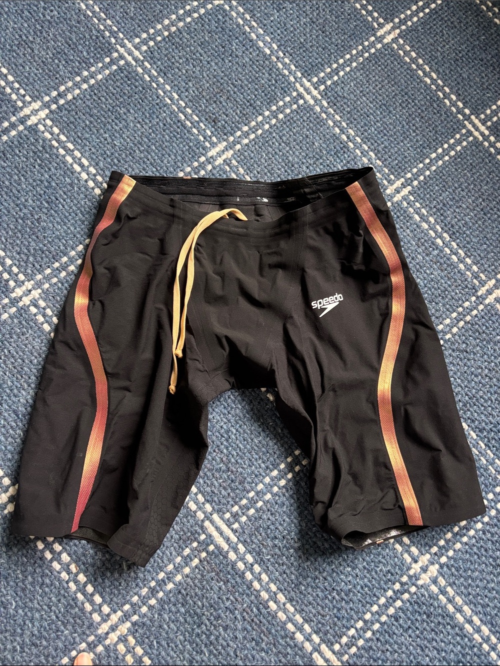 Speedo Men’s Fastskin LZR Pure Intent sz 24 black with rose gold